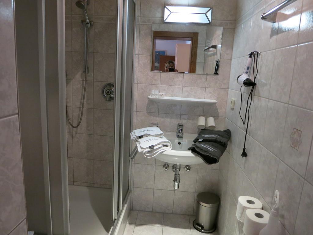 Ferienwohnungen Marchanger Niederau Room photo
